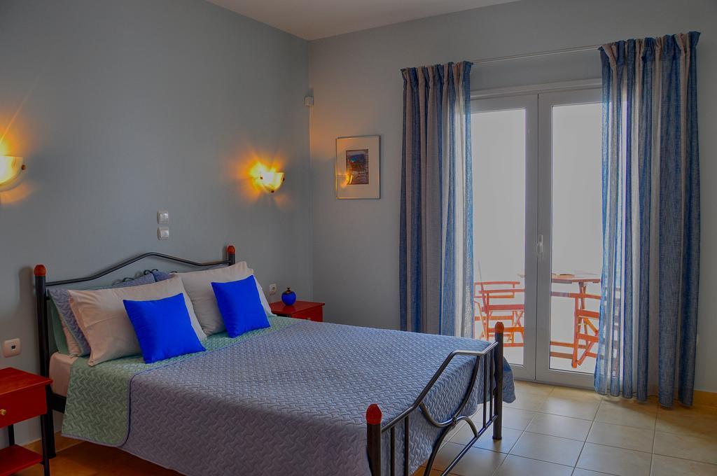 Pyrgos Zante Suites アリカナス エクステリア 写真